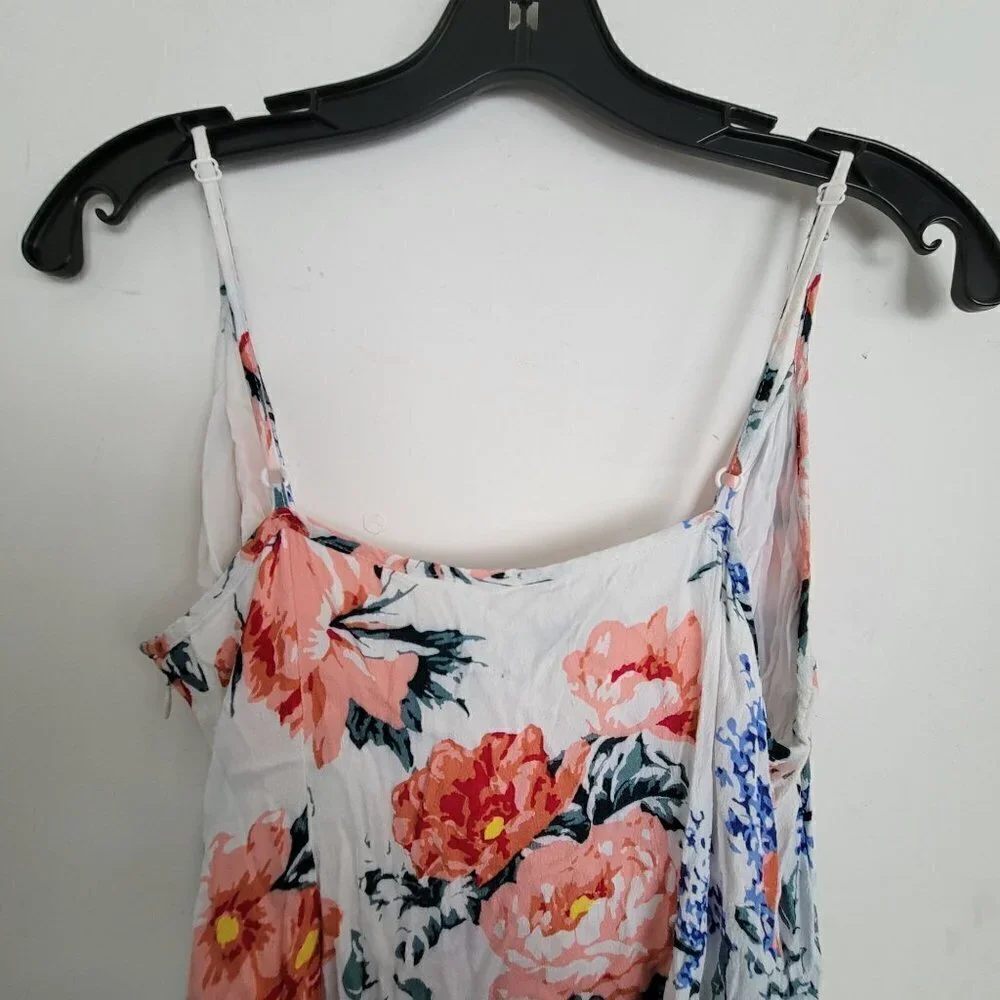 MinkPink White Little Blooms Floral Semi Wrap V Neck Maxi Slit Sun Dress Medium